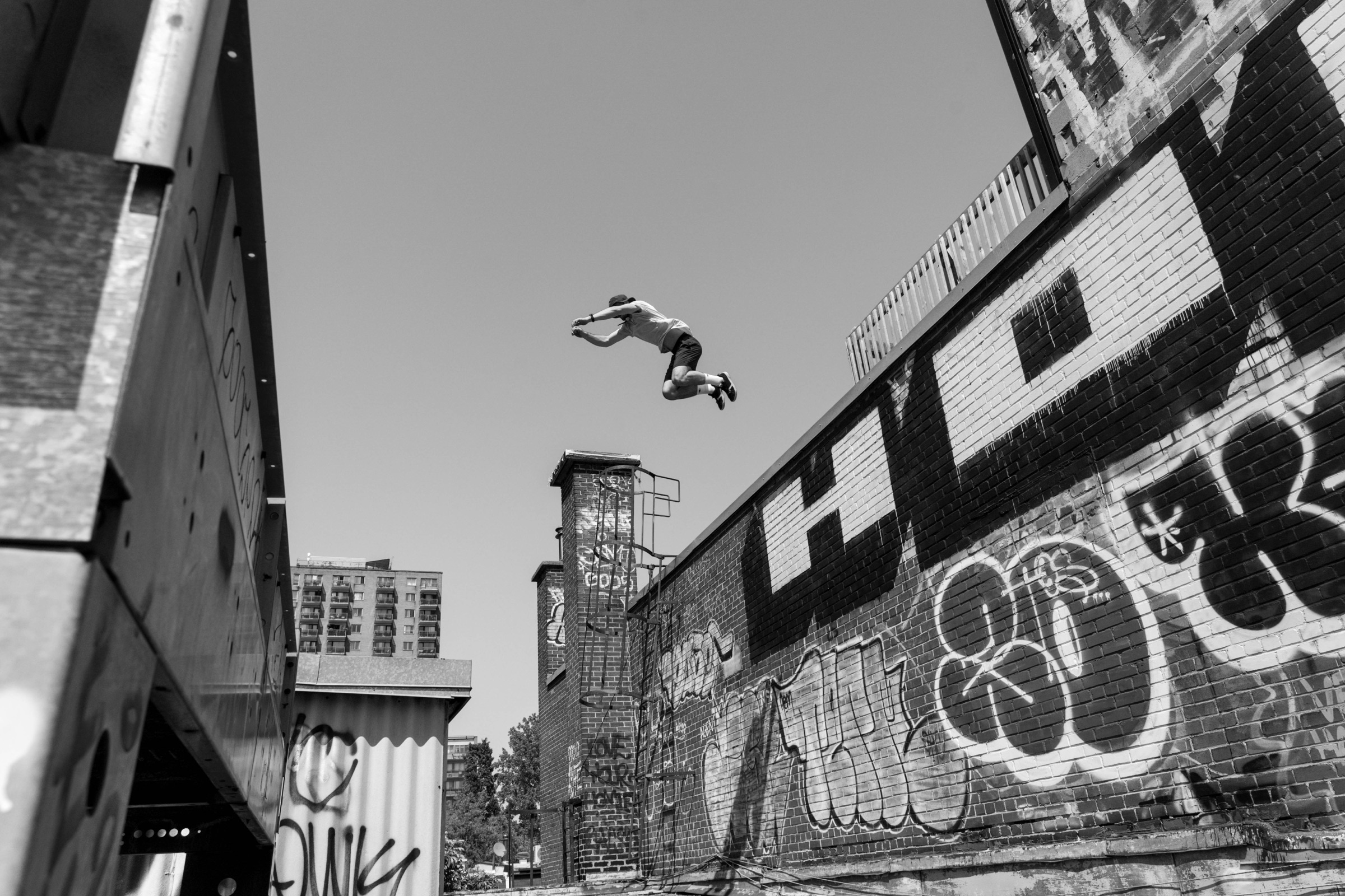Jeremy Gagnon starting the Gargoyles project with a huge drop in Montreal